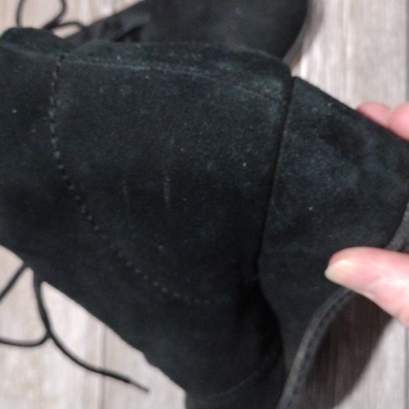 Franco Sarto black suede wedge booties. Size 8.5 - Picture 5 of 12